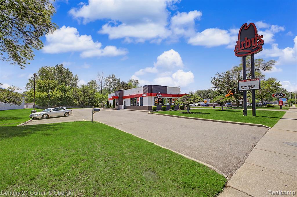 27277 Eureka Road — photo
