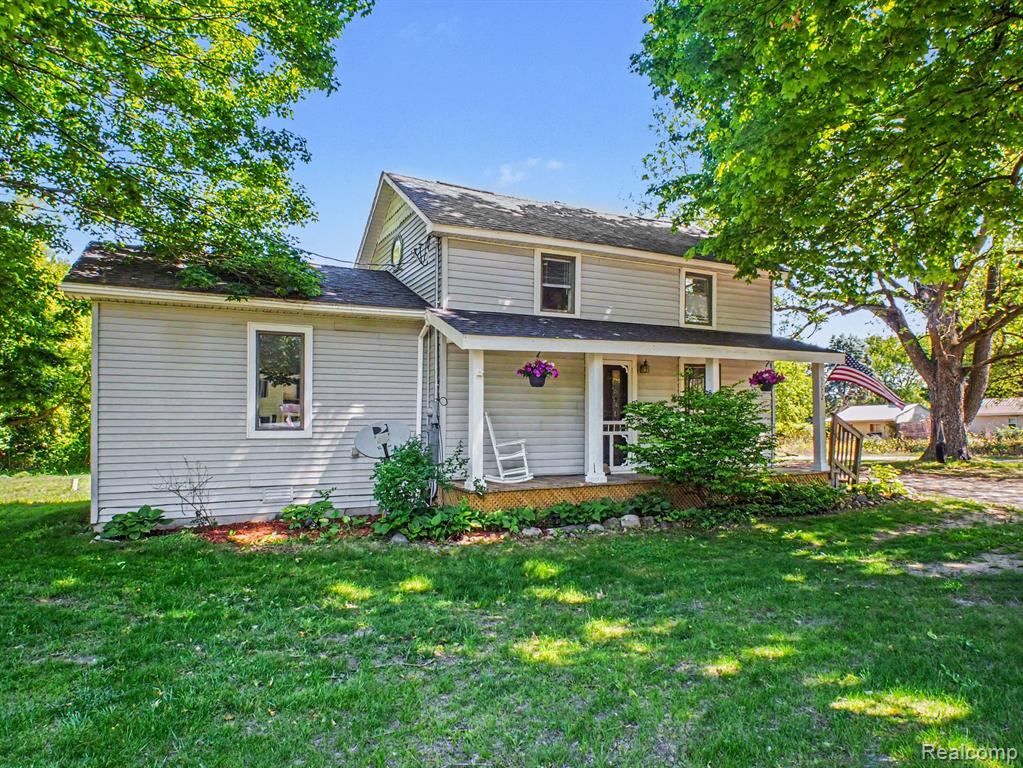 5272 W Frances Road — photo