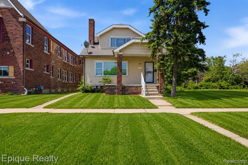 16901 Log Cabin Street — photo