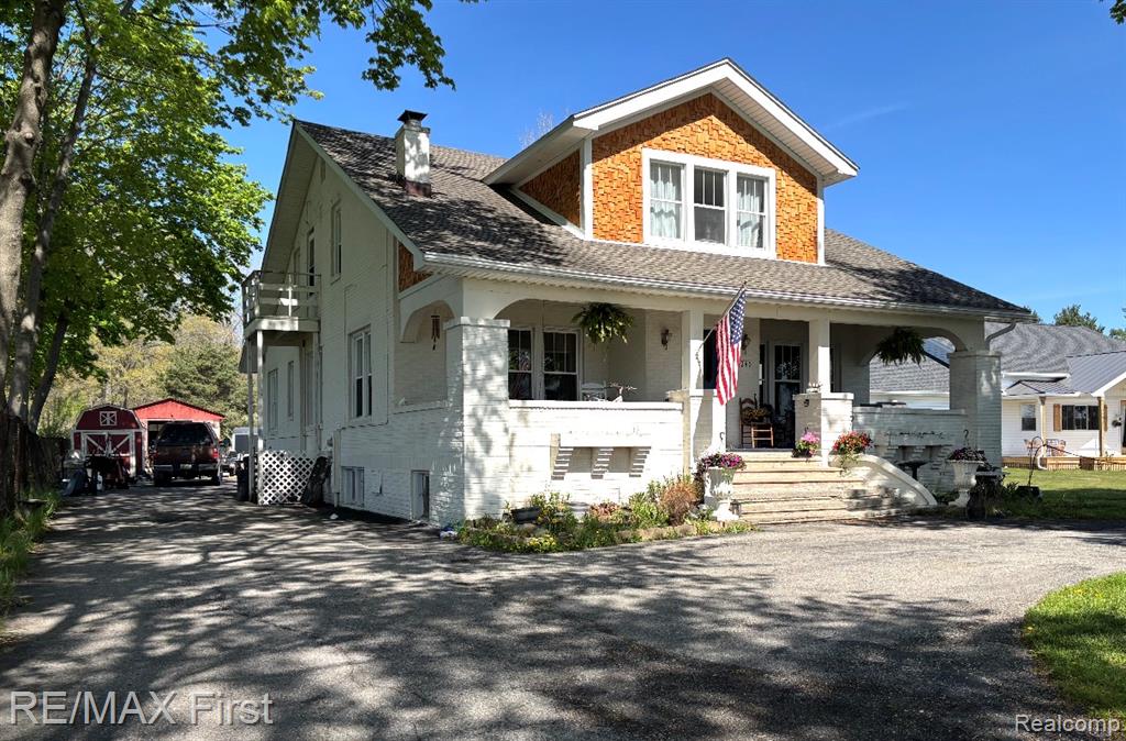 9280 River Road — photo