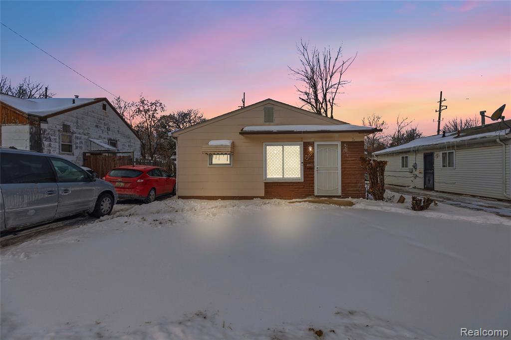 6075 Ashton Avenue — photo