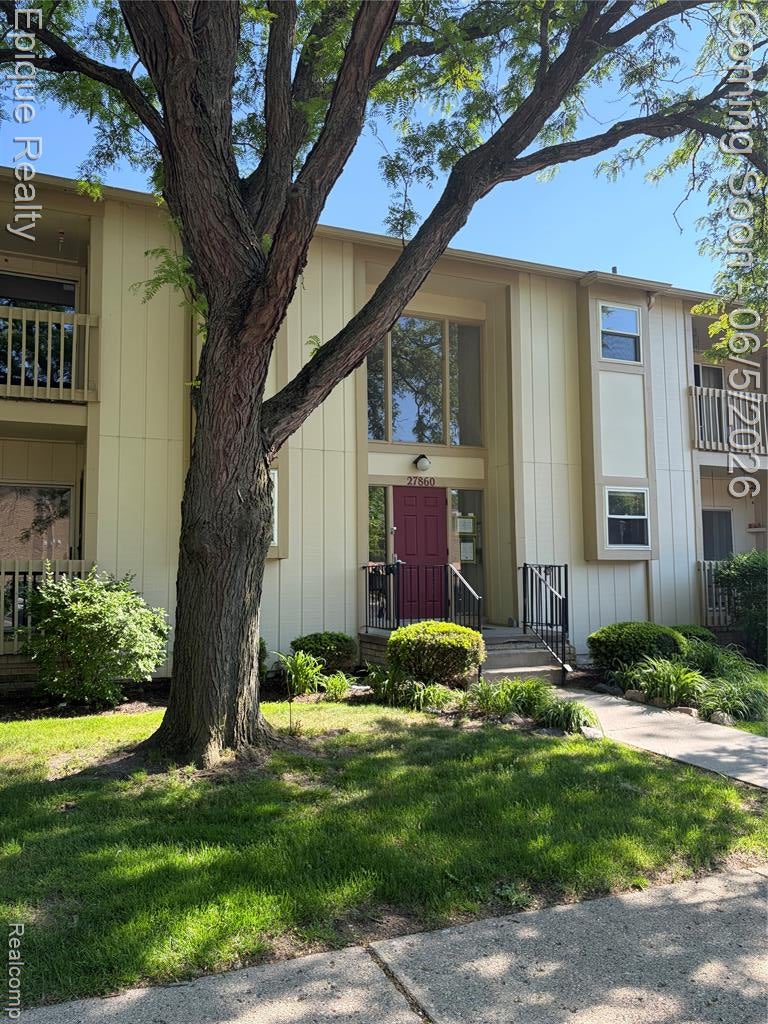27840 Berrywood Lane 14 — photo