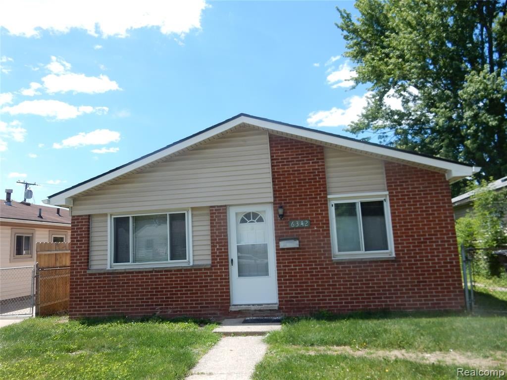 6342 Harold Street — photo