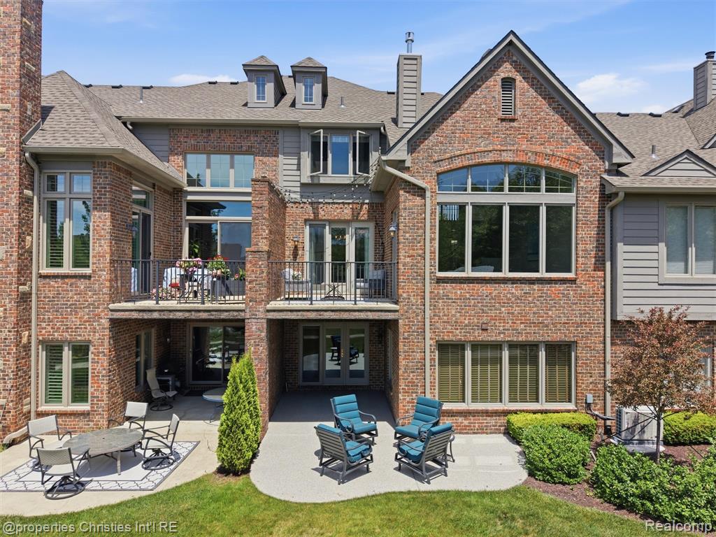 10822 Sparkling Waters Court — photo