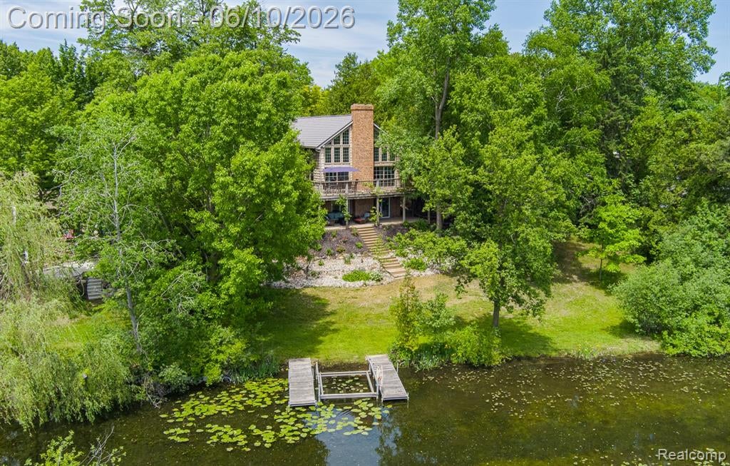 4780 Hillcrest Drive — photo