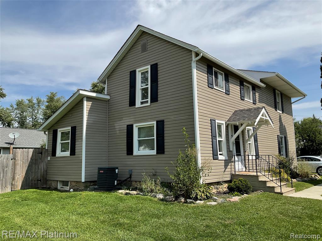 505 E Frank Street — photo
