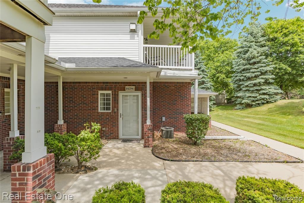 14286 Moravian Manor Circle — photo
