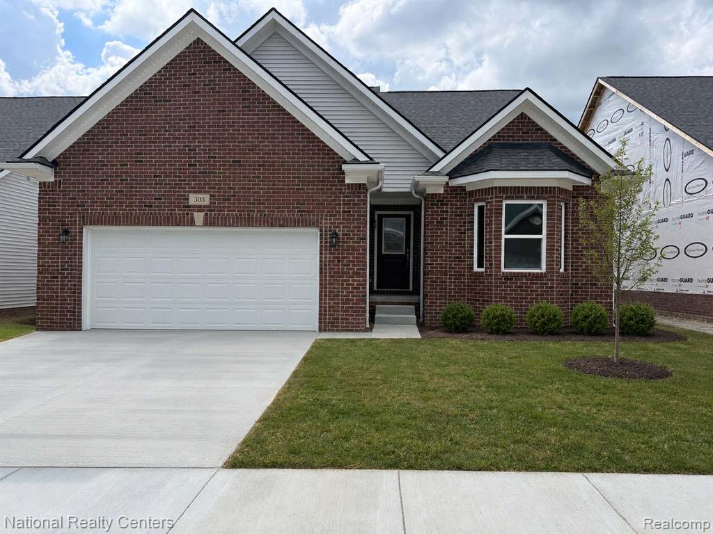 374 Devonshire Drive 30 — photo