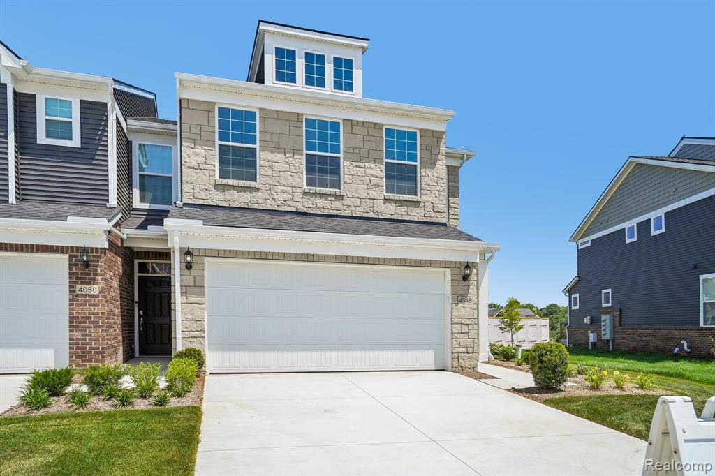 4048 Nottingham Circle — photo