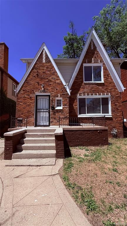 16203 Roselawn Street — photo