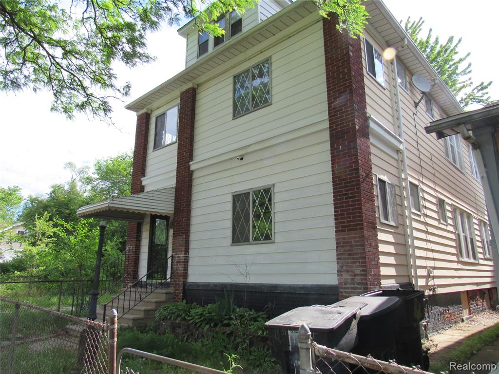 15786 Parkside Street, Detroit, MI 48238 — photo 2