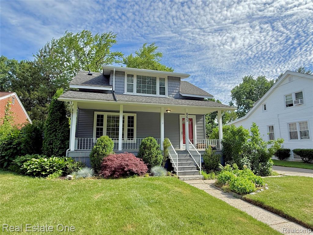 865 Grant Avenue — photo