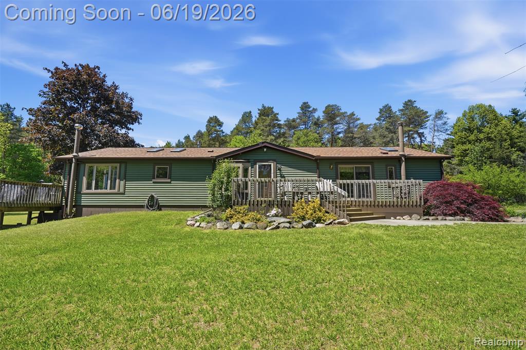 3167 Roods Lake Road — photo