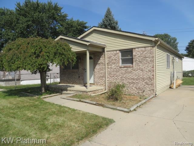 23120 Lambrecht Avenue — photo