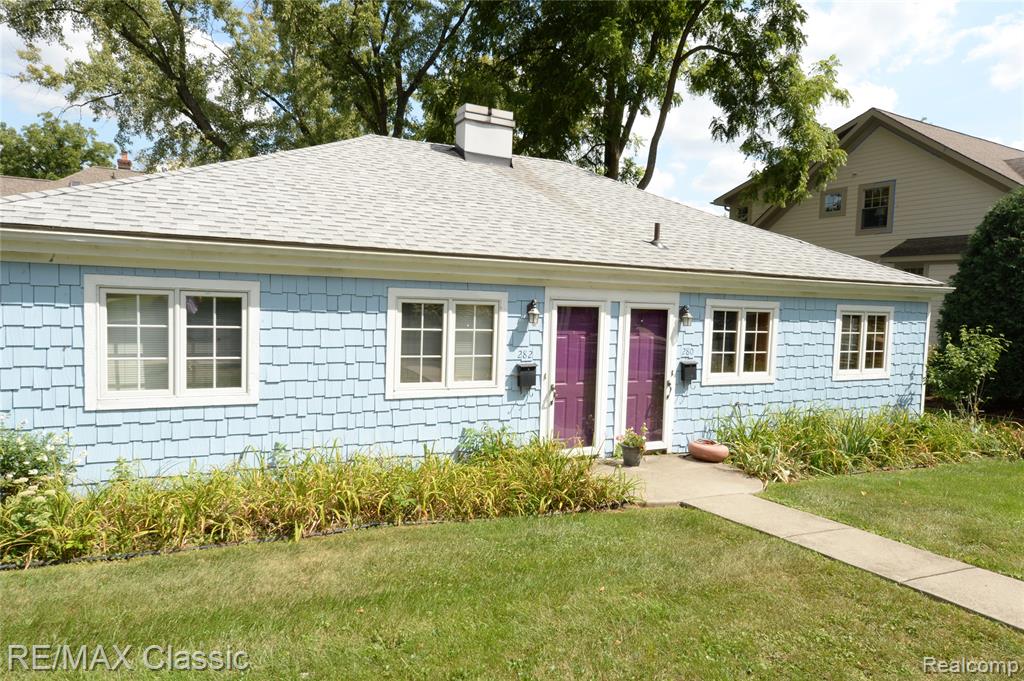 280 Hutton Street — photo