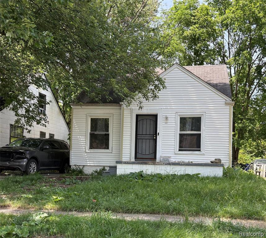 9251 Minock Street — photo