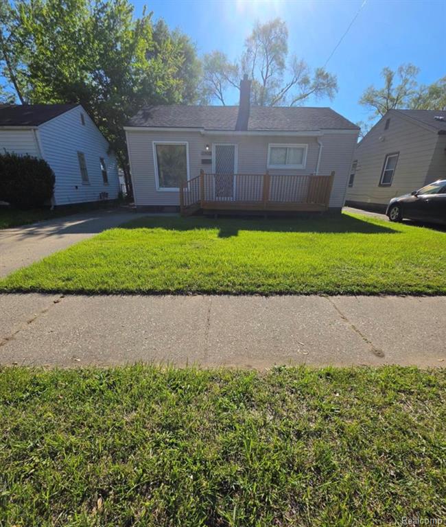 21222 Audrey Avenue — photo
