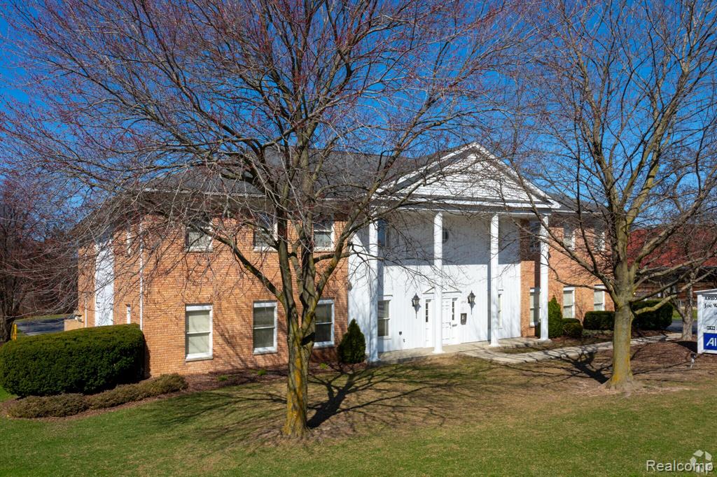 2750 Carpenter Road — photo