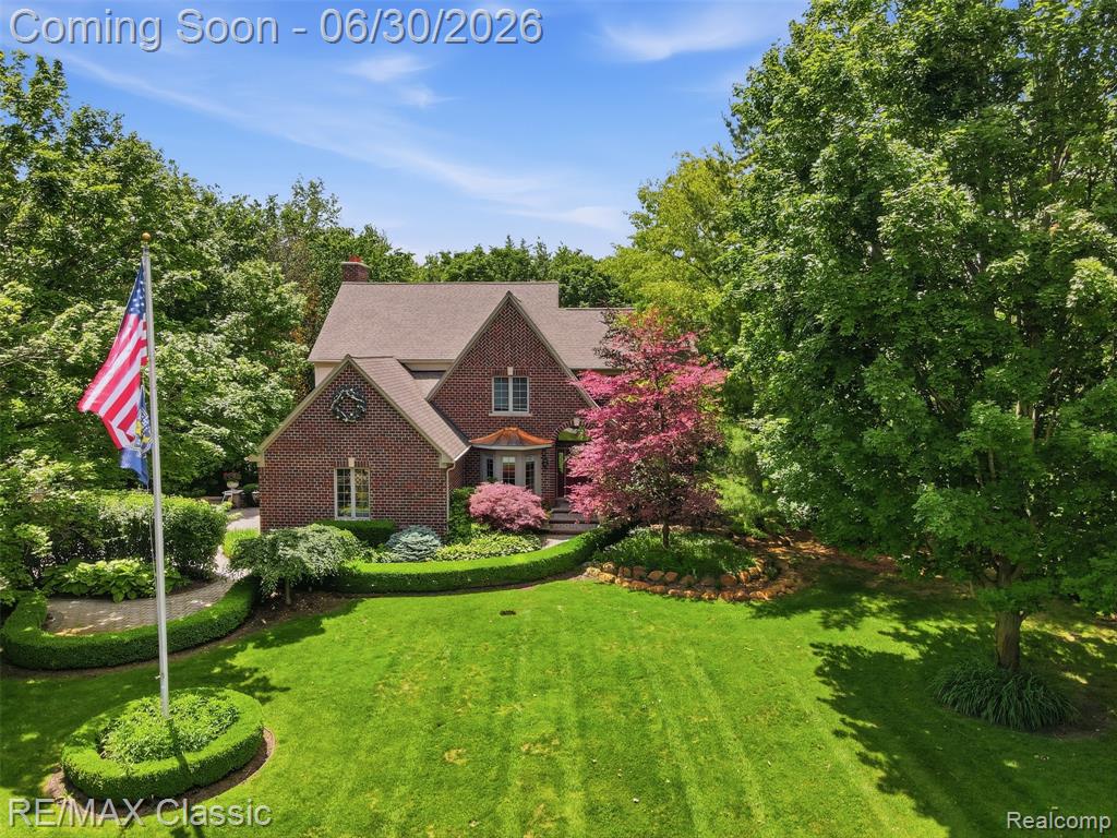 8033 Pine Ridge Court — photo
