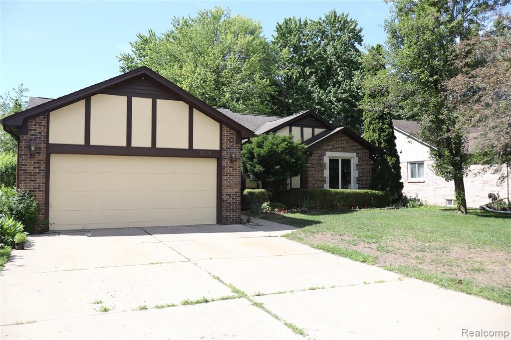 2800 Ranieri Drive — photo