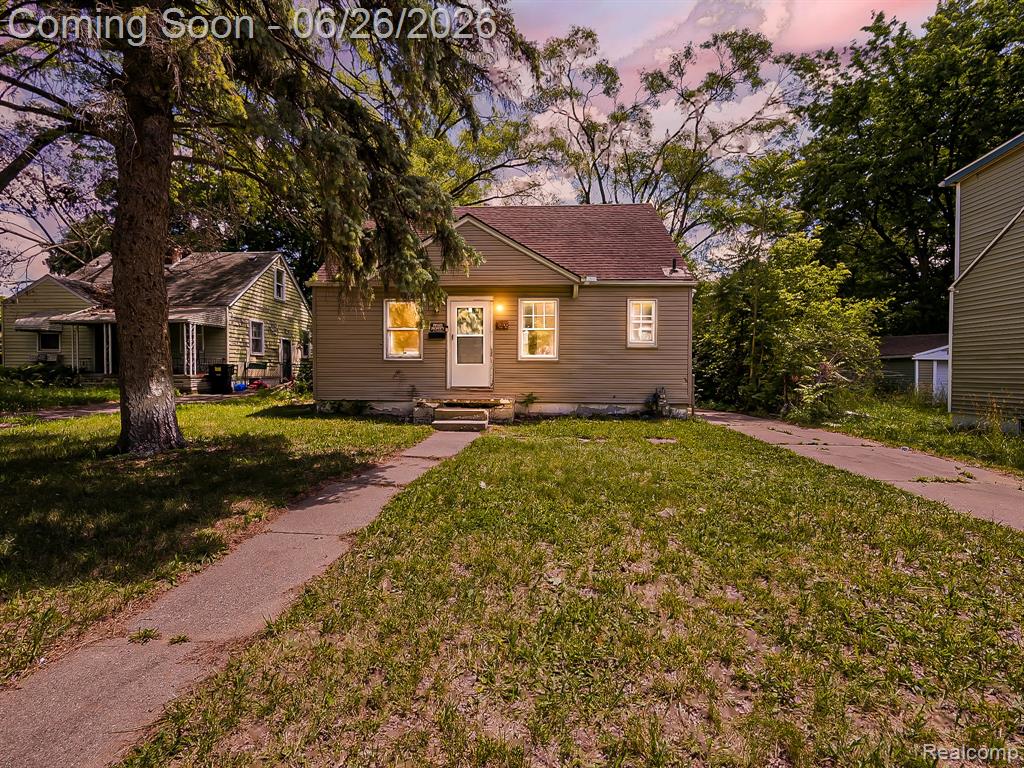 16200 Chatham Street — photo