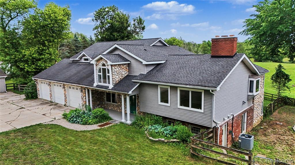 3556 E Dryden Road — photo