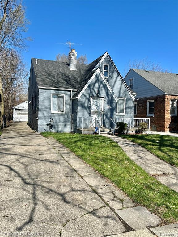 10043 McKinney Street — photo