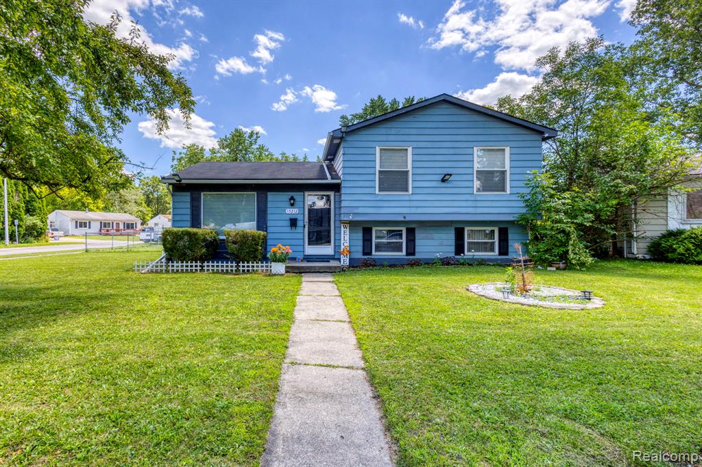 15212 Orchard Court — photo