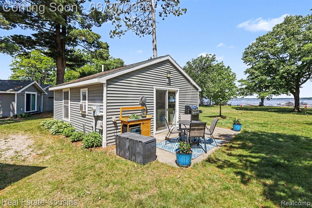 80 Locust Lane — photo
