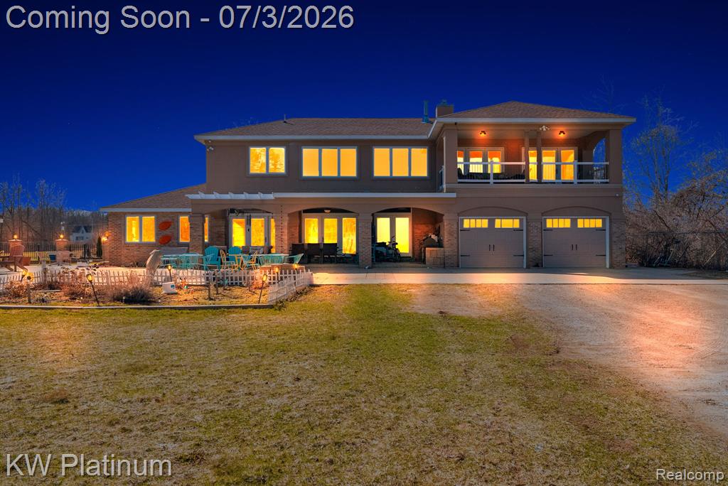 2235 S Lakeshore Road — photo