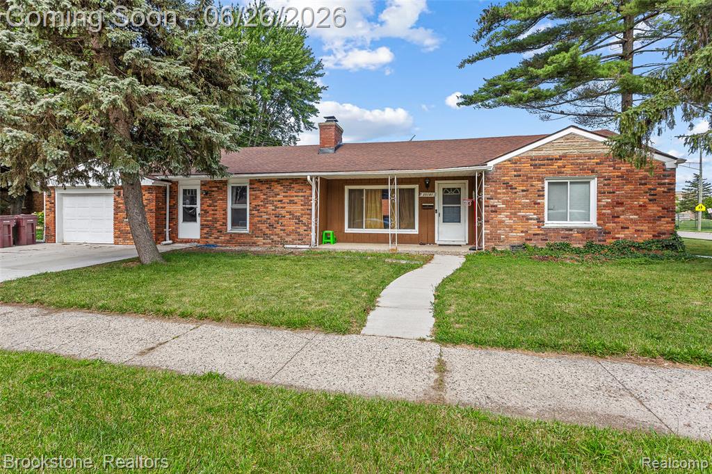 25141 Burt — photo