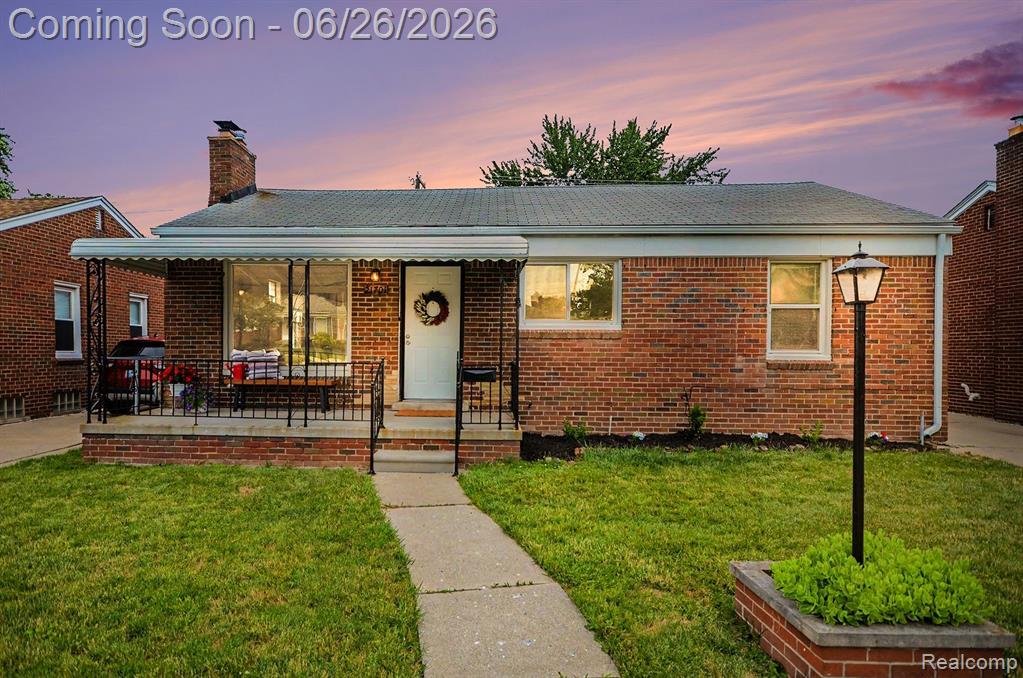 21701 Sunnyside Street — photo