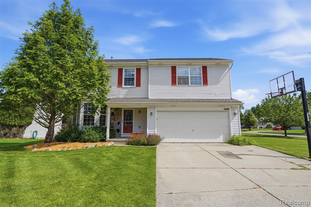 1099 Carriage Hill Drive — photo