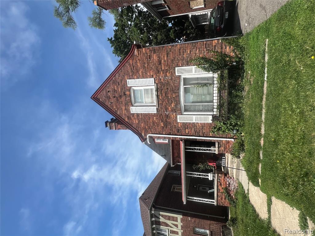 17311 Santa Rosa Drive — photo
