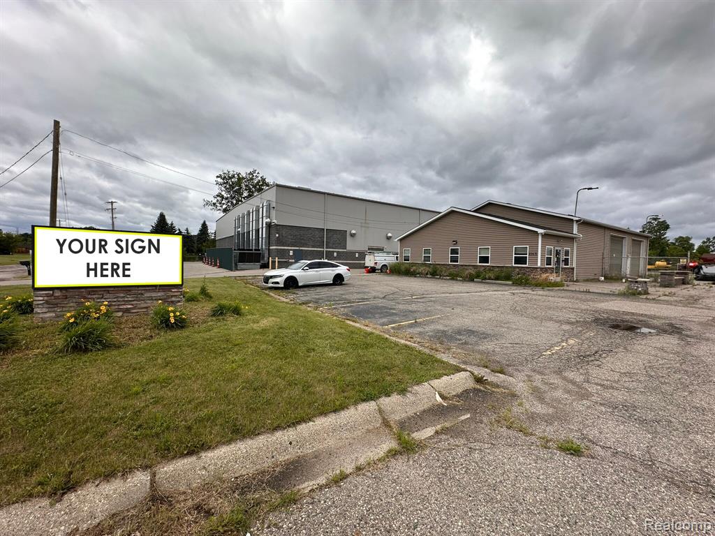 3245 Card Drive — photo
