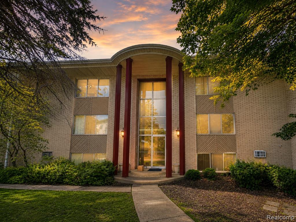 33234 Kingslane Court 5 — photo