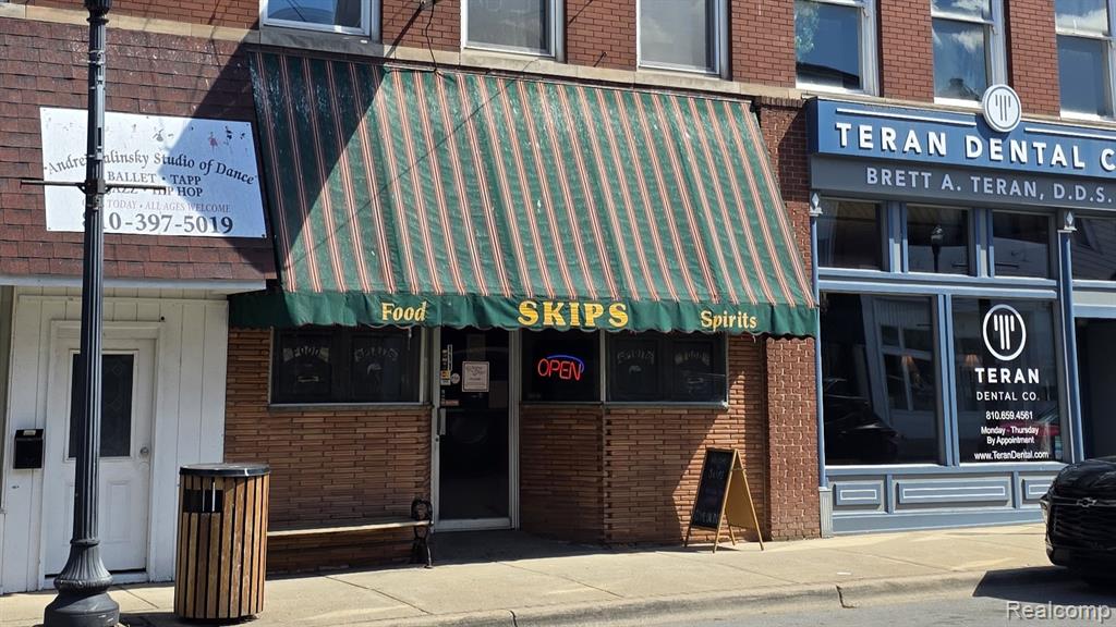 111 E Main Street — photo