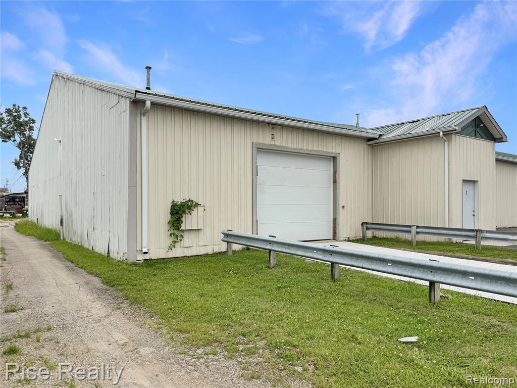 2447 E Judd Road — photo
