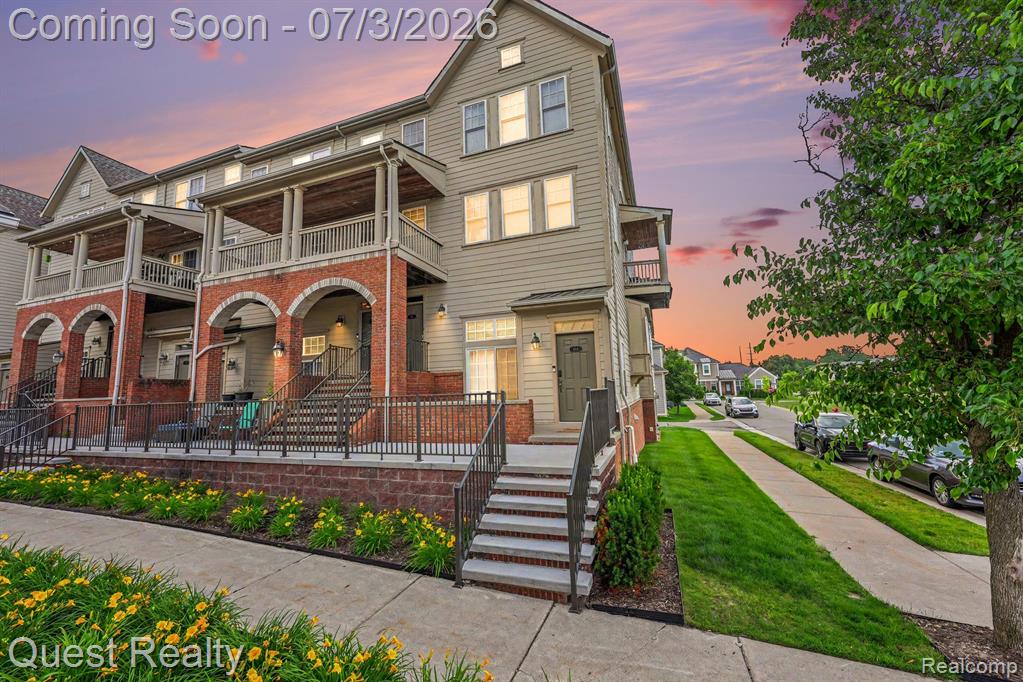168 Amys Walk Walk — photo