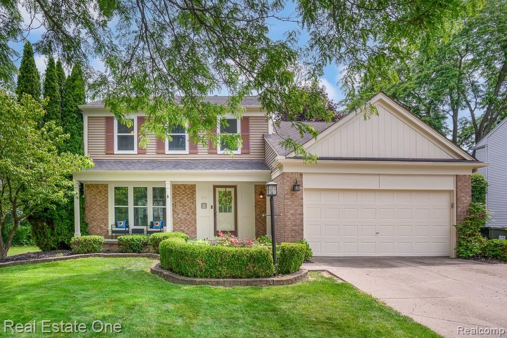 606 Whitney Drive — photo