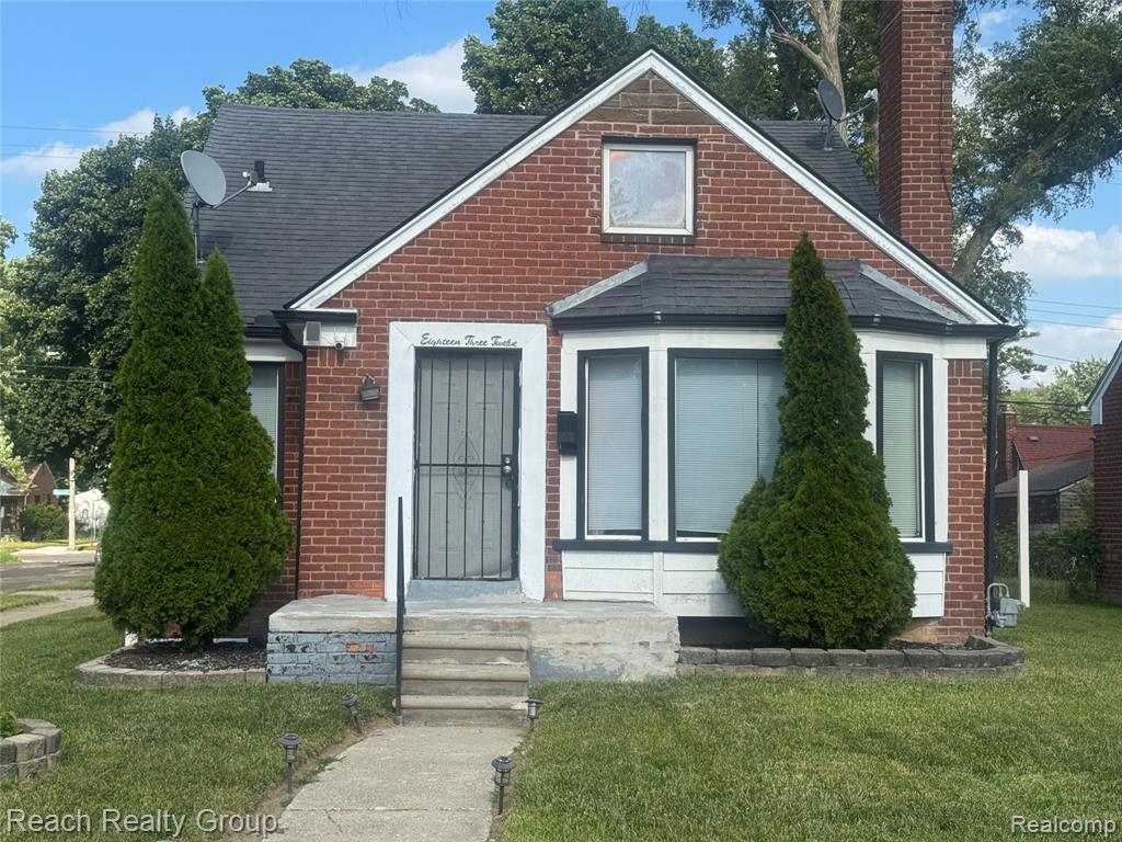 18312 Harlow Street — photo