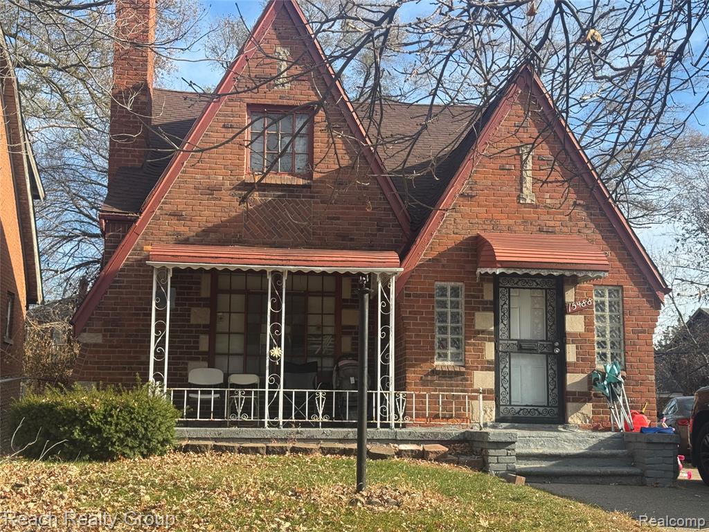 15488 Sorrento Street — photo