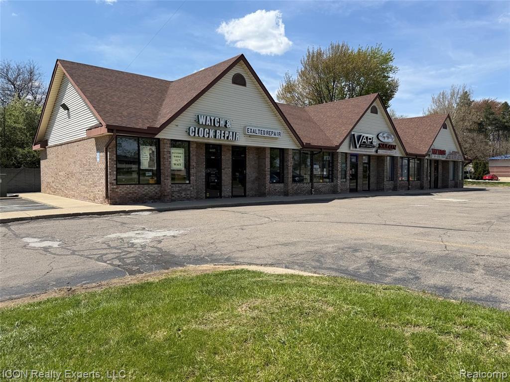 6451 Rochester Road, Troy MI 48085 — photo 3