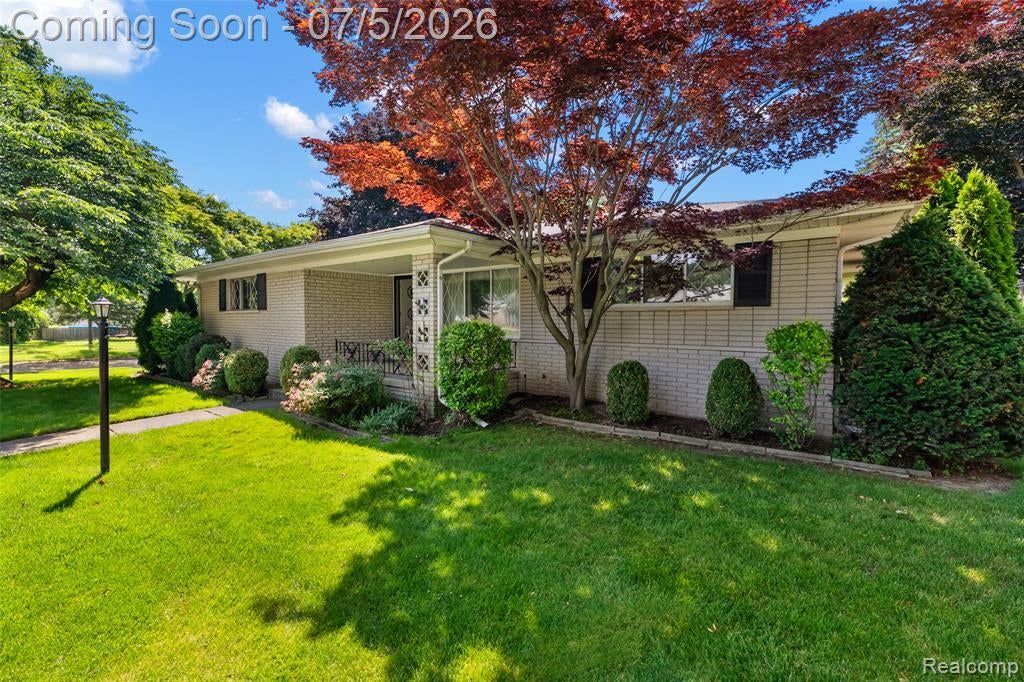 17048 Harbor Hill Drive — photo