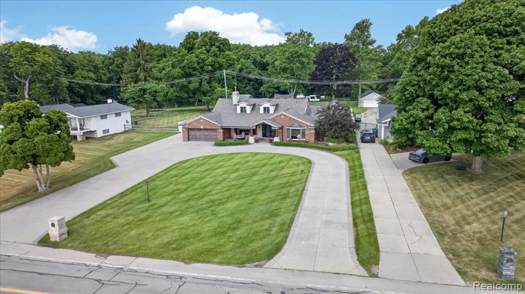23750 E River Road — photo