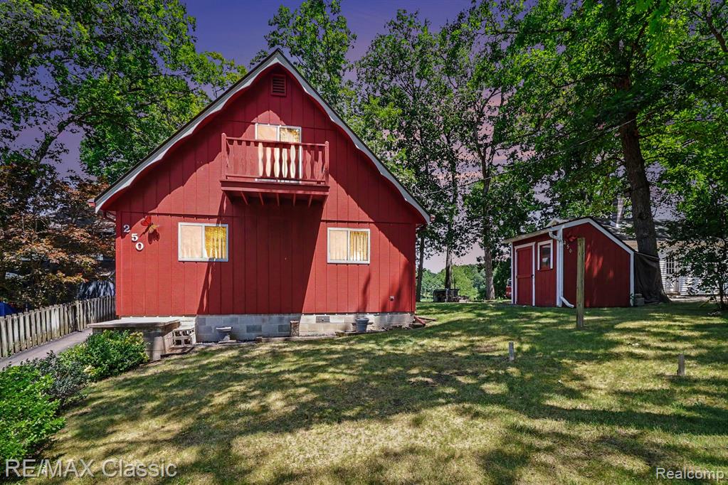 250 E Canyon Drive — photo