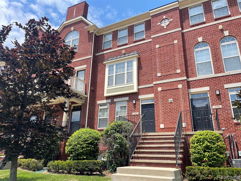 3195 Camden Drive — photo