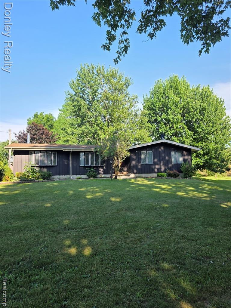 7311 Arendt Road — photo