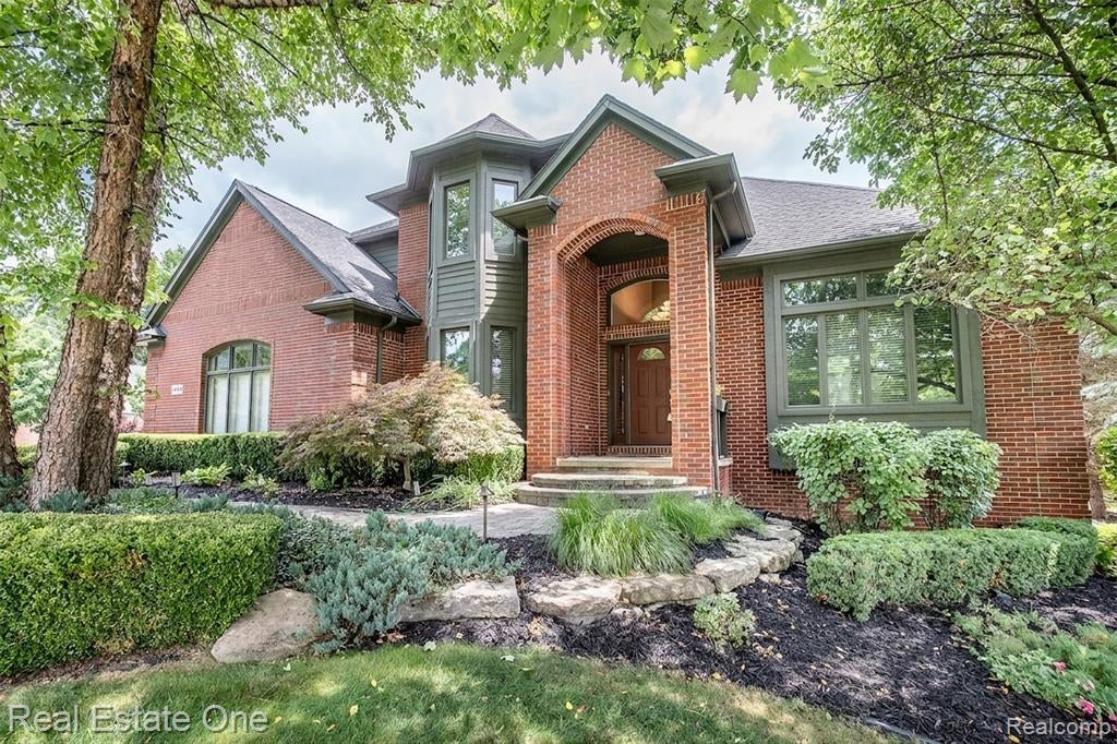 4488 Philip — photo