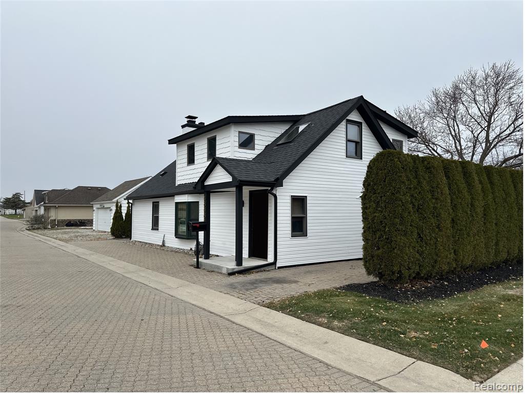48481 Harbor Drive — photo